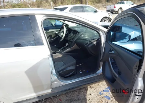 2012 Ford Focus Sel z USA, uszkodzony, nr VIN 1FAHP3H23CL325434